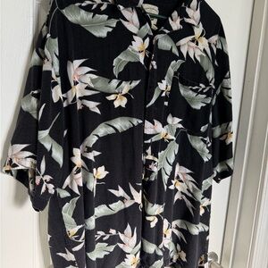 Men's Hawaiian/Tiki/Island Wear Button Up
